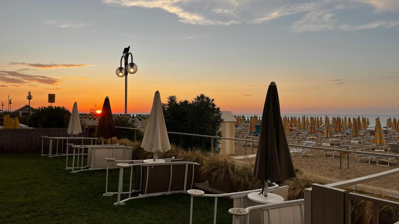 Hotel Conchiglia Lido di Jesolo Exteriör bild