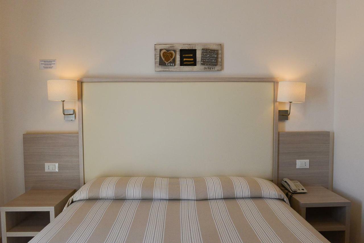 Hotel Conchiglia Lido di Jesolo Exteriör bild